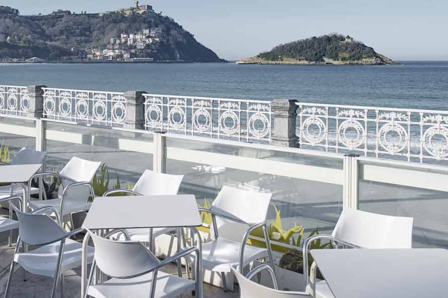 RESTAURANTE LA PERLA