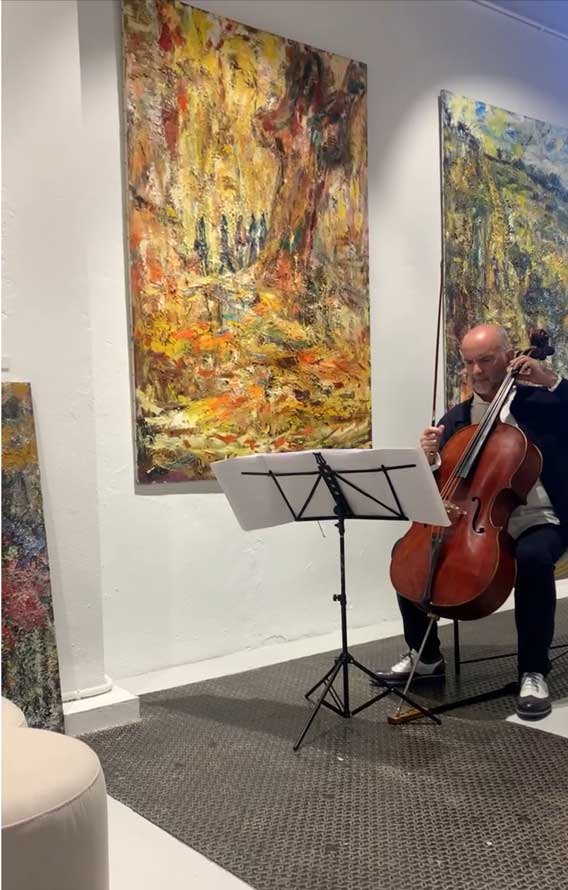 LA CENTRAL ART GALLERY