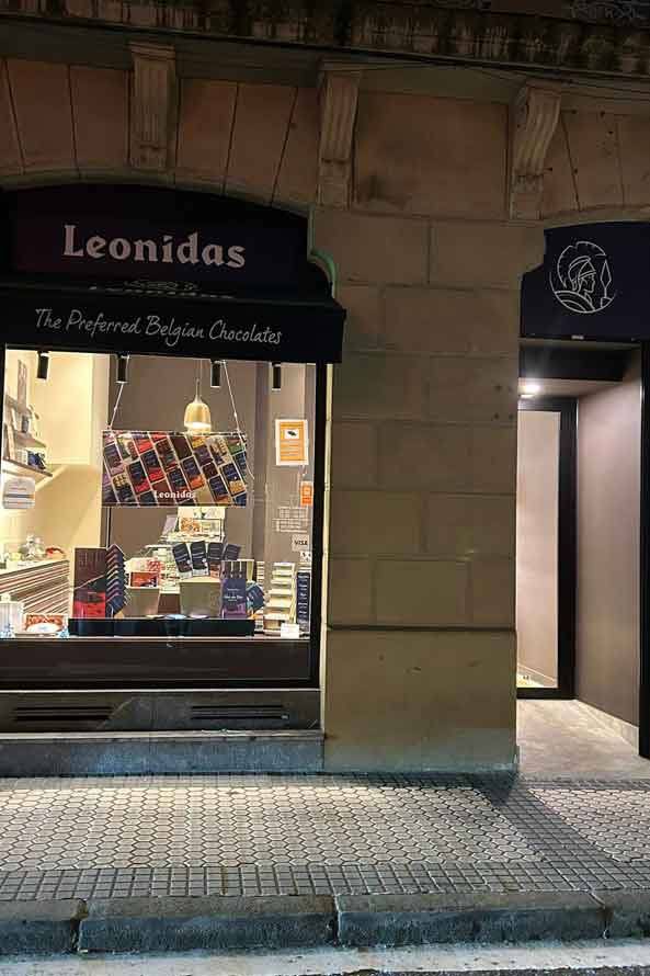 BOMBONERÍA LEONIDAS