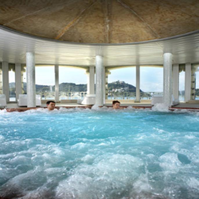 LA PERLA CENTRO TALASO-SPORT