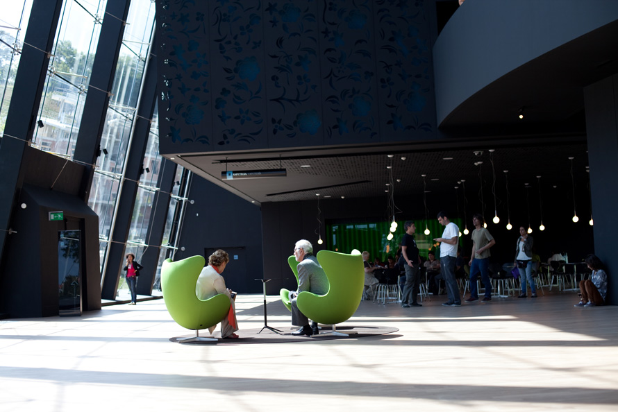 CRISTOBAL BALENCIAGA MUSEOA