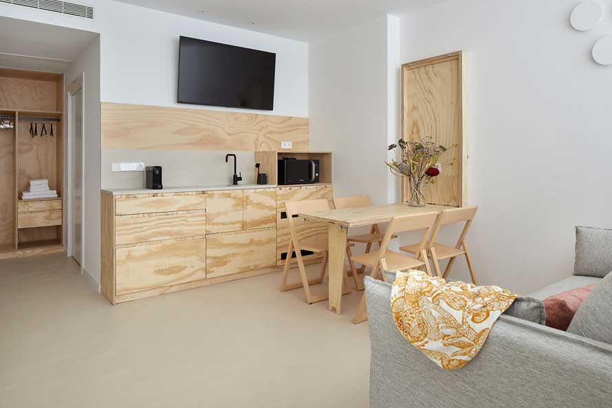 FEELFREE STAYS ANTIGUO