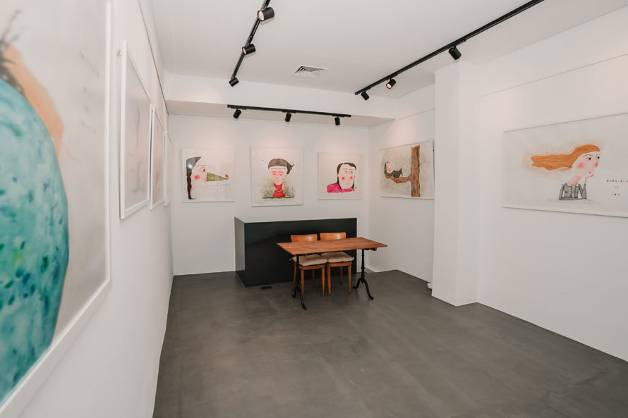 SILVIA & THE SPYGLASS