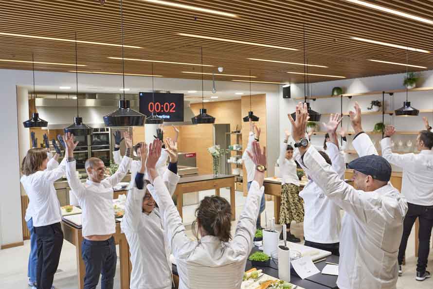 MIMO BITE THE EXPERIENCE