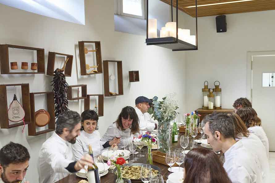 MIMO BITE THE EXPERIENCE