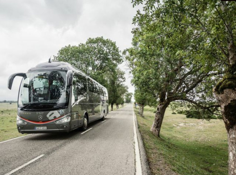 AUTOBUSES APAOLAZA
