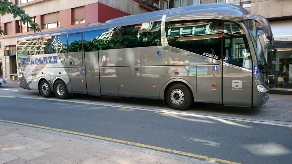 AUTOBUSES APAOLAZA